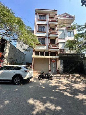 mặt phố việt hưng xát vinhome - kinh doanh vỉa hè sầm uất 78m 6 tầng mt 5m5 - chỉ hơn 27 tỷ