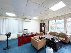 cho thuê văn phòng 100m2 tại 41 thái hà - quận đống đa, 3 mặt thoáng, thông sàn, hầm xe rộng rãi