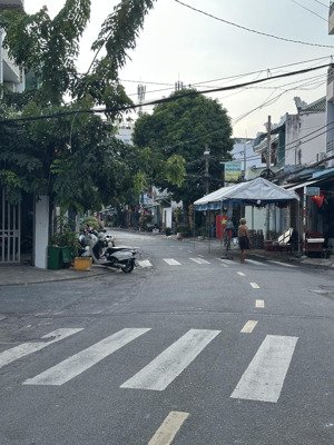 khu họ lê tân phú-4tỷ nhỉnh-2tầng -ngang 4m tiêu chuẩn-cách 10m đường tải-kế chợ vải phú thọ hoà