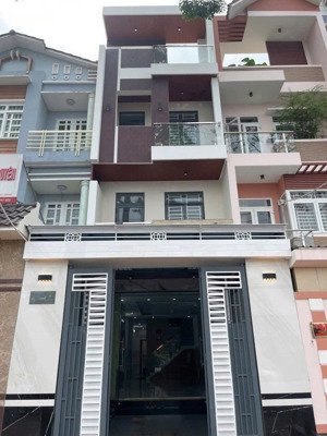 cơ hội cuối cùng! nhà trung tâm hxh nguyễn thiện thuật quận 3 - 75m2/4tỷ3 - gần bidv quận 3 - shr