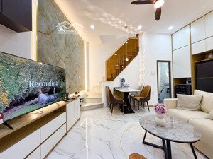 bán nhà ngay kđt global city, đường lê văn thịnh, khu an ninh, dt 70m2, sổ sẵn, sang tên ngay