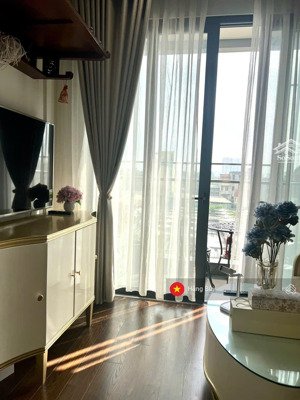 bán căn hộ 2n2wc masteri west heights, 55m², full nội thất, ban công đông nam, giá 5.5 tỷ