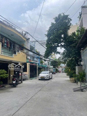 nhà hẻm xe hơi 504/ kinh dương vương, 4x18m (70.5m2), cách aeon mall 400m, hẻm thông thoáng