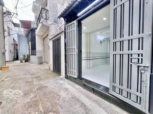 nhà 1trệt 1lầu trương thị hoa quận 12, hẻm 3.5m thông, cách ngã tư tân thới hiệp 500m , giá 3t4 bl