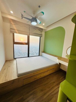 bán căn hộ 3 pn - 2 vs, 73.5m giá thấp hơn căn 2 pn 67m giành cho gia đình ở thực.