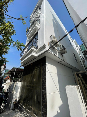 nhà 4tx33m2 (5 ngủ) 30m ra đường ô tô tránh nhau 500m khu đô thị đô nghĩa yên nghĩa chỉ 4,03tỷ