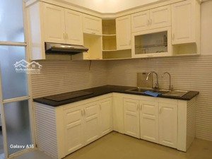 cho thuê nhà riêng lạc long quân tây hồ đ/c: ngõ long quân diện tích: 47m² x 3 tầng