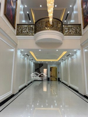 bán nhà 7 tầng siêu phẩm thạch bàn- ô tô tránh thông( nói o với ảo)