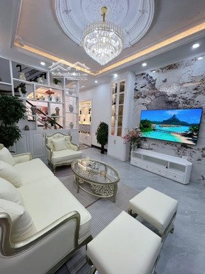 bán nhà đẹp 50m2 chính chủ tại phố thịnh quang - thái hà - đống đa - hà nội