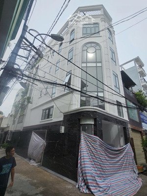 siêu phẩm!căn góc 2 mặt mới 100%-5t-ngaycv làng hoa-thang máy vivu-nội thất sang-xịn-mịn 