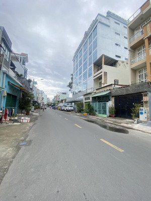 mtkd nguyễn chí thanh ngay đường 3/2 quận 11 - 130m²(4x33) chỉ 26 tỷ tl ( sổ vuông đẹp)