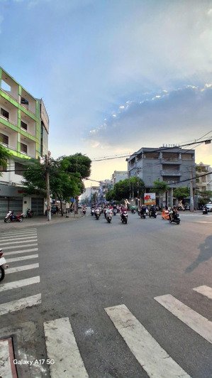 lô góc 3 mặt cực hiếm, mt đường bình phú q6 - 5,2m x 7,5m, nhỉnh 10 tỷ