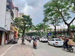 nhà 6 tầng thang máy ngõ thông ô tô tránh giá 20,8 tỷ,đường nguyễn ngọc vũ