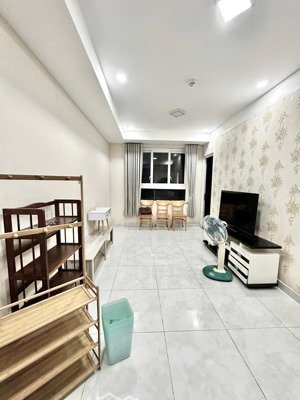 căn hộ 2pn, có ban công, full nội thất, cc felisa riverside, p11, quận 8