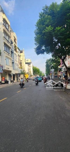 bán nhà mặt tiền hẻm 6m - lê văn sỹ - quận 3 - giá tốt