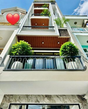 tìm chủ cho căn nhà 4 lầu bùi thị xuân - q.1, đang cho thuê 36tr, giá 4tỷ830, gần công viên tao đàn