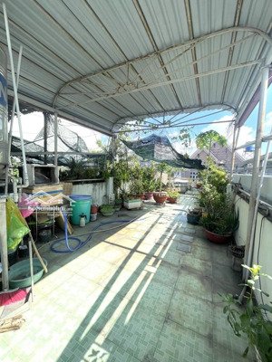 xe hơi tránh nhau-60m2-3 tầng btct-4pn-sổ a4-gần phạm văn chiêu gv-chỉ 7tỷ9 tl