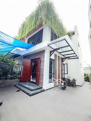 bán biệt thự nghỉ dưỡng 303m2 - 3 tầng mặt tiền thới tam thôn 14 - đông thạnh - hóc môn