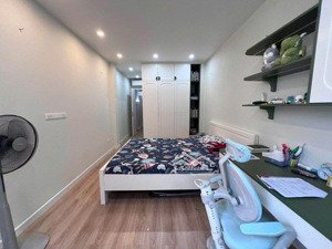 cực hiếm - gần đh mỏ - dt 34m2 x 4 tầng - dân xây - 3 bước ra mặt phố - chỉ 2,650 tỷ