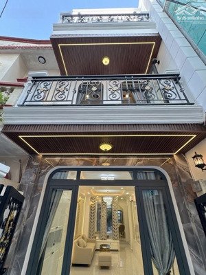 bán nhà đẹp ngay phan xích long, phường 3, phú nhuận, 4 tầng, giá chỉ 4tỷ75 tl, sổ riêng hẻm xe hơi