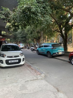 bán gấp đất vạn phúc hà đông đối diện gold silk, 52m2, mặt tiền 4.2m, ô tô vào đất chỉ 11 tỷ 1.