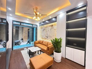 nhà mới đẹp full nội thất - ngõ thông - 10m ô tô tránh kinh doanh - triều khúc tân triều