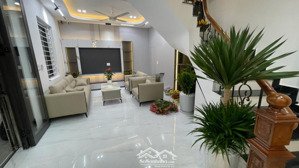 30m ra ô tô tránh, minh khai vị trí đẹp, ngõ thẳng tắp, gần 10m mt, thoáng sáng, kinh doanh, sđcc,