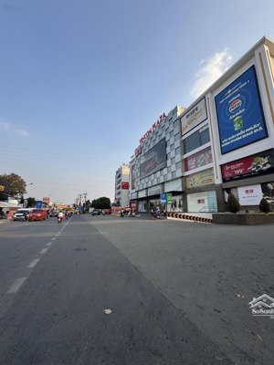 bán đất tặng nhà mặt tiền kinh doanh lê văn việt 5x29m chỉ 24.x tỷ