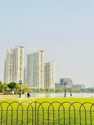 biệt thự sân vườn - 210m2 - 4 tầng mt 11m tọa lạc vị trí đắc địa, kề hồ điều hòa 15ha và hồ đập