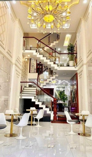 nhà phố ven sông, yên tĩnh, mát mẻ - mặt tiền đường phú định q8, tp.hồ chí minh