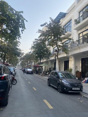 bán gấp nhà riêng tại vinhomes marina cầu rào 2, 9,5 tỷ, 75m2 giá cực chất