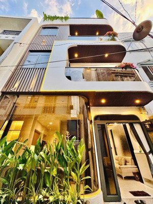 chủ nhà chuyển công tác, đ.hoa mai, p4, phú nhuận, dt 64m2, giá 3 tỷ 390tr, sổ hồng riêng chính chủ