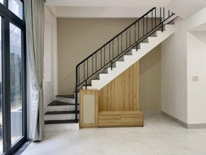 bán nhà kiệt 104 mai lão bạng - khu vực dân trí - đồng bộ sạch sẽ - nhà thiết kế rộng thoáng sạch