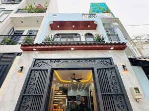 định cư nước ngoài bán gấp nhà 64m2 nguyễn văn quá, q12. gía 2 tỷ200 sổ hồng riêng