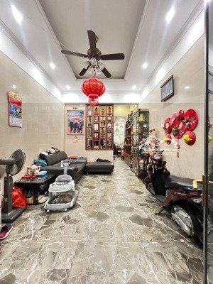 bán nhà phố vọng, nhà mới dân xây, hiện đại, ngõ nông, oto đỗ, dân chí cao, ở sướng, 2 thoáng