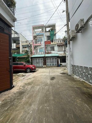 nhà 4 tầng, hẻm xe hơi thông, tân chánh hiệp,q.12