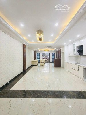 toà văn phòng trung kính thông sàn thang máy, 75m2 7 tầng mt: 5.2m vỉa hè kinh doanh, giá: 43.5 tỷ