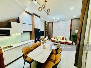 nhà mới phú nhuận, gần công viên gia định, khu sân bay - hẻm ôtô, full nội thất, vào ở ngay đón tết