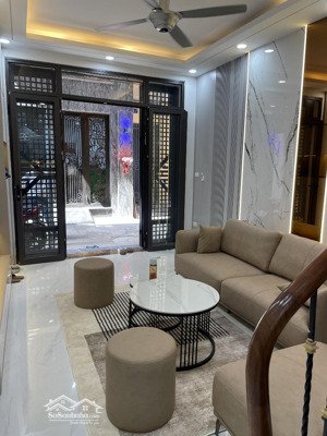 bán nhà 5 tầng tại phố minh khai, hai bà trưng, hà nội. diện tích 42m2 giá 9,7 tỷ