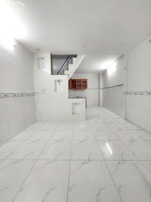 Nhà ngay mặt tiền, cạnh Trường TH Võ Thị Sáu, 4.55 tỷ