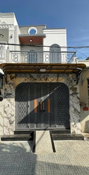 bán nhà đường số 8,pbhh- ở ngay 3 phòng ngủ hễm hơi