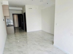 * the privia: cho thuê căn hộ studio có mây lạnh, máy nước nóng, rèm 8tr/th ở liền