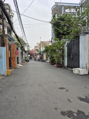 6 t.ỷ 99, 2 mặt hẻm, xe hơi 6m, thang máy, 6 tầng, thu 30tr/th - gần mt lê đức thọ