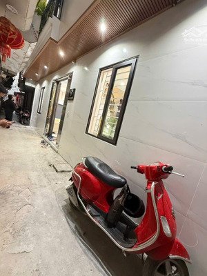 minh khai - gốc đề - ngõ nông - 50m2 - 4 tầng - 5 ngủ khép kín - hơn 9 đồng.