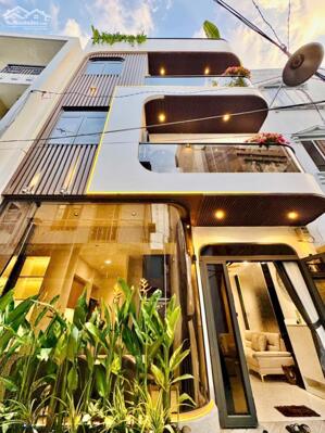 Bán Siêu Phẩm Nhà Phố Đường Thích Quảng Đức, Phường 05, Quận Phú Nhuận