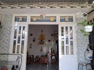 bán nhà gần coopmart trảng bàng giá rẻ chỉ 700 tr. dt 166m2, sổ hồng riêng