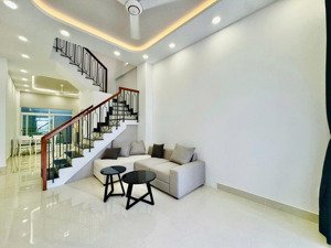 chủ kí gửi bán gấp nhà đẹp nguyễn gia trí, bình thạnh, 58m2, giá chỉ 3 tỷ 650,hđt 13tr, sổ riêng