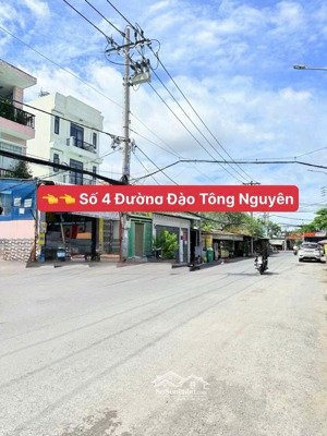 nhà đẹp - 3 lầu + 4pn,, mới hoàn thiện - xe hơi đậu sát nhà
