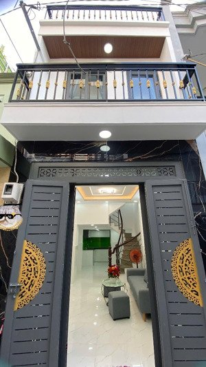 5pn, 3wc ,hẻm xe hơi 30m2 giá nhỉnh 3tỷ ,giáp tân phú chỉ 300m2.