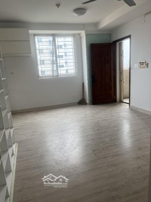 cho thuê căn hộ 2pn có nt*góc nhà mới sơn*cc bellezaq7- dt 75m2- giá 9 tr